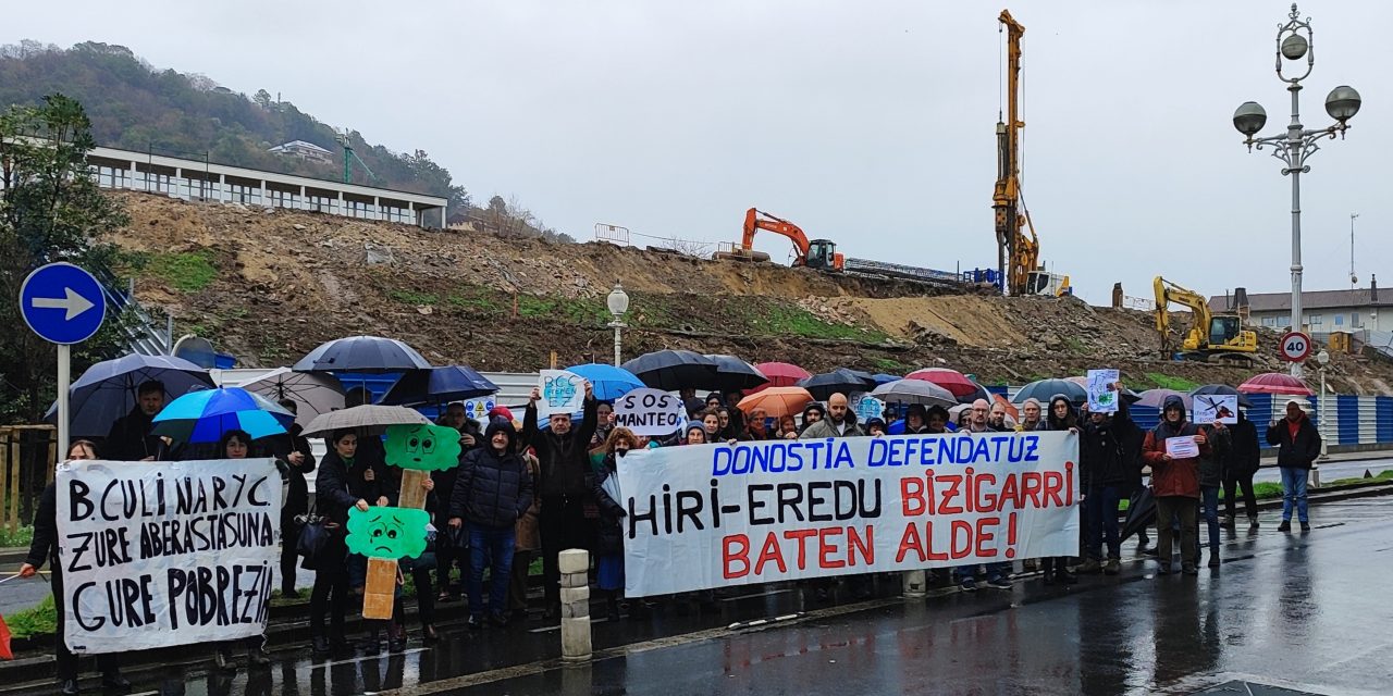 La coordinadora Donostia Defendatuz anuncia movilizaciones para denunciar la política urbanística del ayuntamiento de Donostia